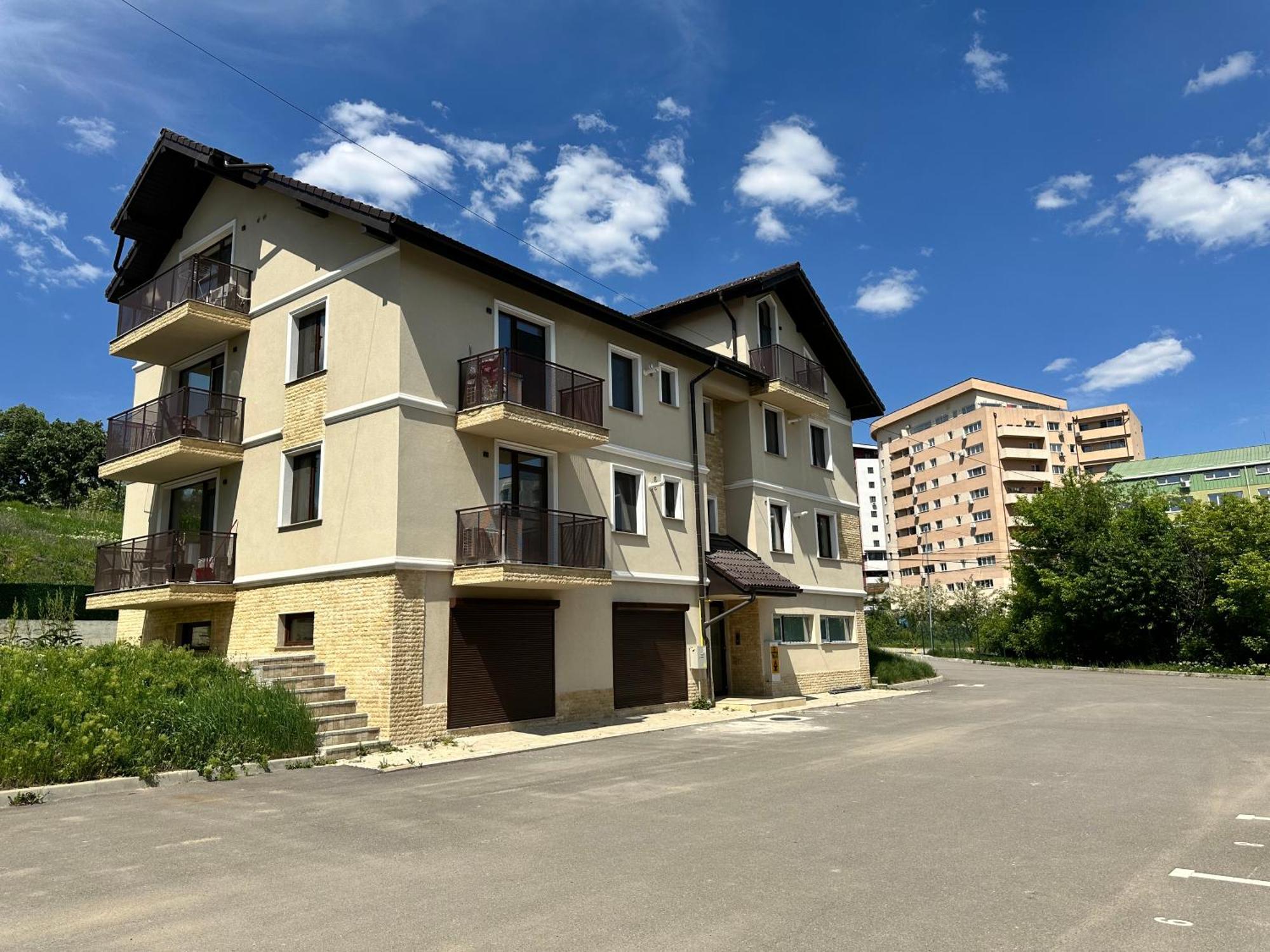 Amadeus Iasi Apartment Екстериор снимка